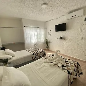 Hotel Chi Ibal Hu